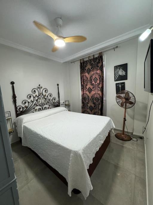 Casa Preciosa Ideal Para Familias La Linea de la Concepcion Bagian luar foto