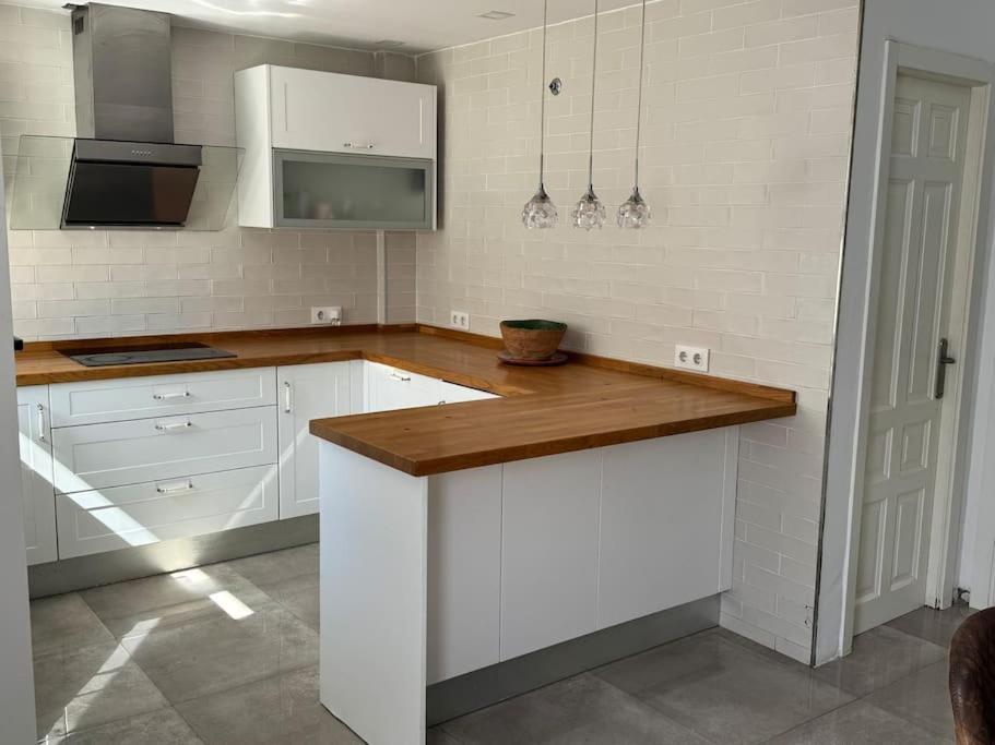 Casa Preciosa Ideal Para Familias La Linea de la Concepcion Bagian luar foto