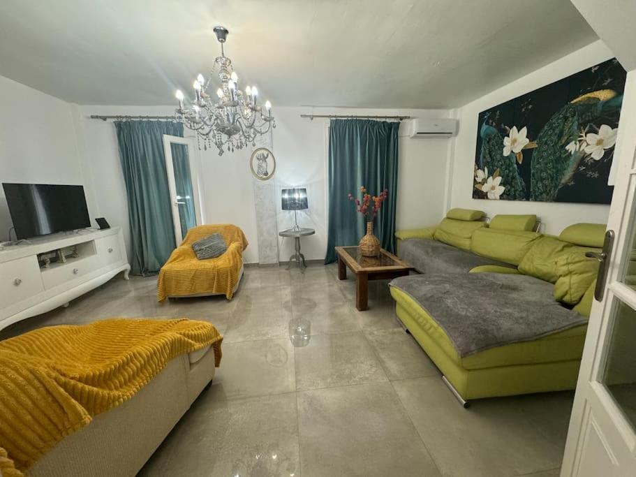 Casa Preciosa Ideal Para Familias La Linea de la Concepcion Bagian luar foto